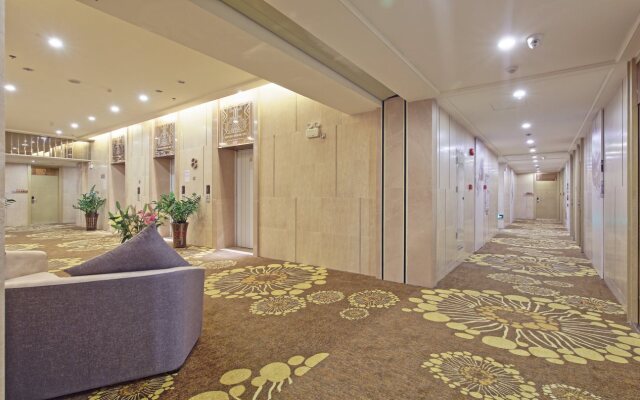 Days Suites Guangzhou South Railway Station