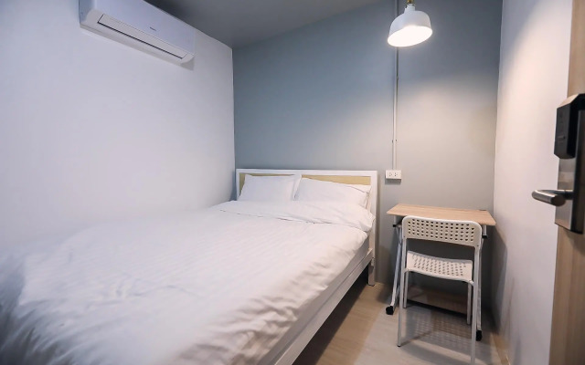 Local Time Bangkok - Hostel