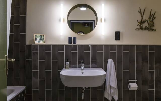 Brilliant Apartments