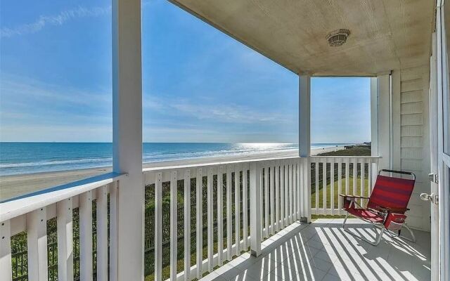 Seascape 1111 2 Bedroom Condo by RedAwning