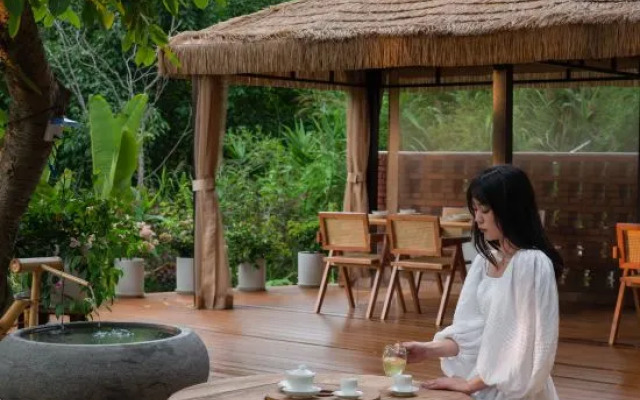 Xishuangbanna Jinghong Pu'er Yard