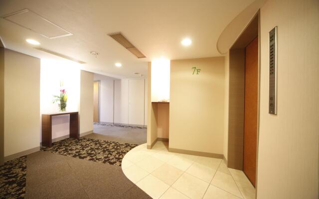 Vessel Inn Ueno Iriya Station