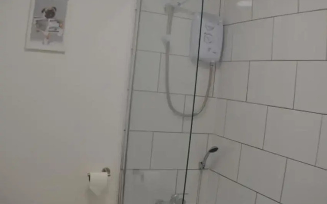 Birkenhead - 2 bedroom house