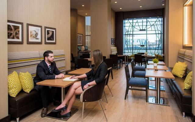 Hampton Inn & Suites Washington DC-Navy Yard