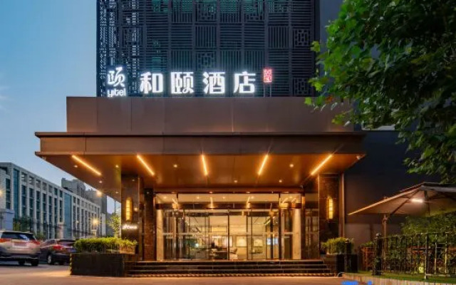 Yitel Hotel
