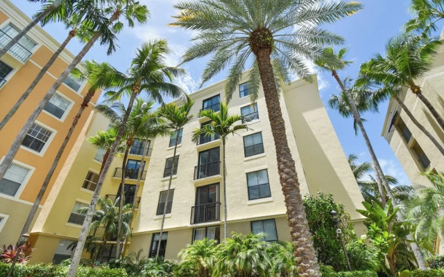 The Palm Penthouse - New!