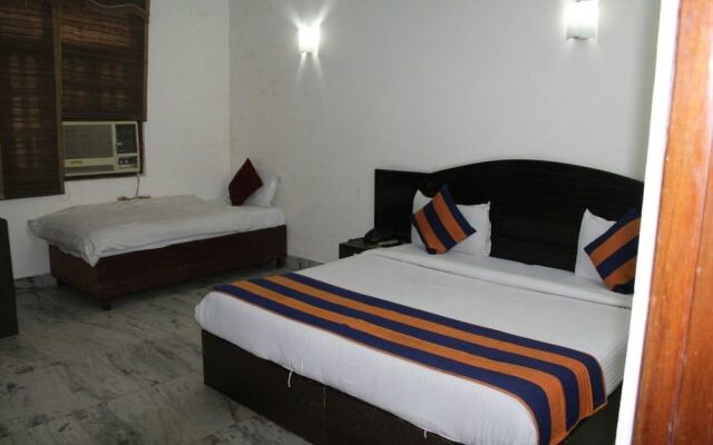 Hotel Singh Continental