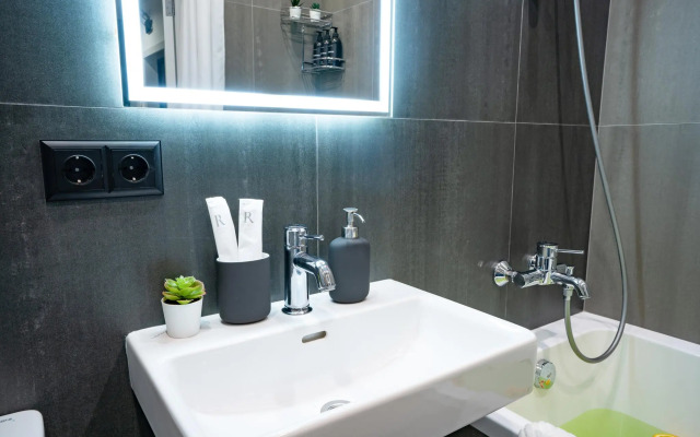 Apartments Thirst for Discovery
