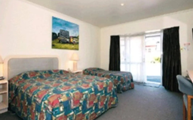 Settlers Motor Lodge