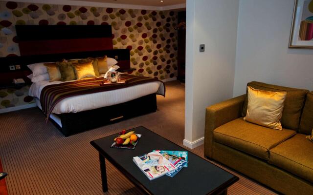 Mercure Chester Abbots Well Hotel