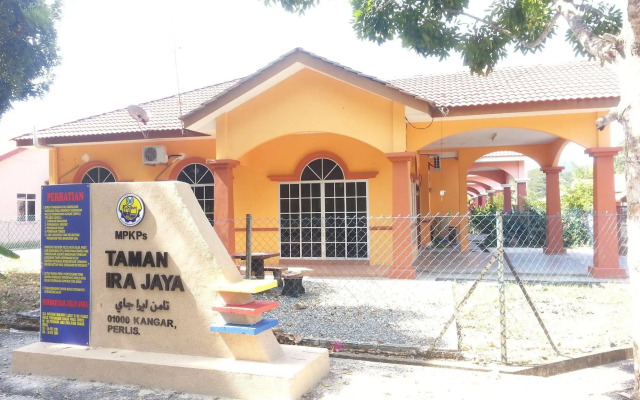 Noor Homestay