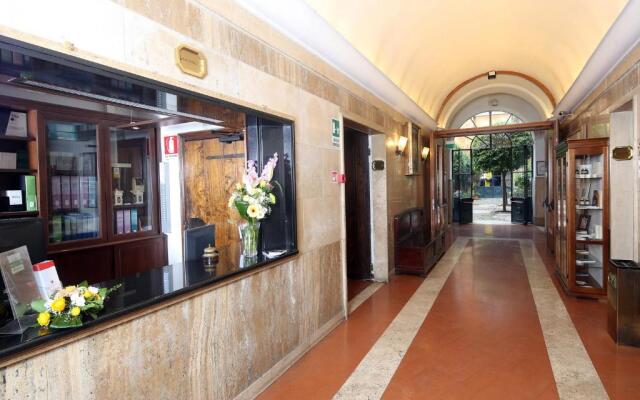 Casa Di Santa Francesca Romana a Ponte Rotto