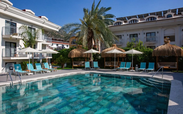 Blue Star Hotel
