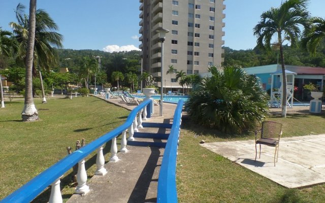 Sky Blue Beach Studio at Turtle Towers