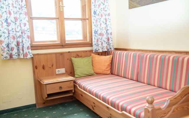 Hotel Weinberghof & Weingut Lagler