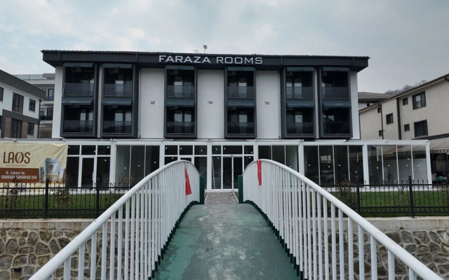 Faraza Rooms