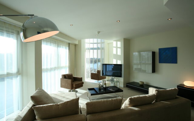 Captains Club Hotel Apartments And Spa