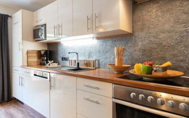 Welcoming Apartment in Ramsau im Zillertal near Ski Area