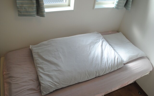 T house - Hostel