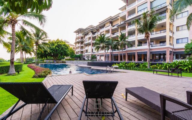 Two Bedroom Condo At Black Mountain BM108