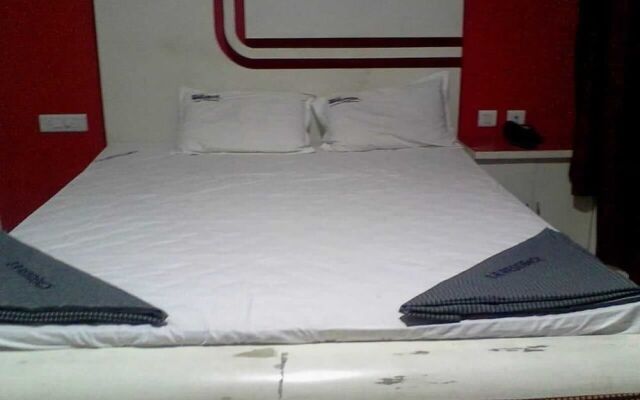 Hotel SR Residency