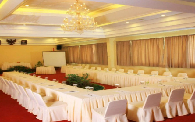 Grand Mutiara Hotel