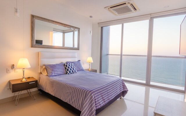 Adlas Condo by the Beach