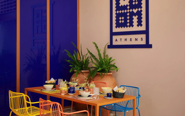 Loom Athens
