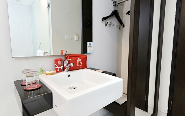 ZEN Rooms Tebet Area