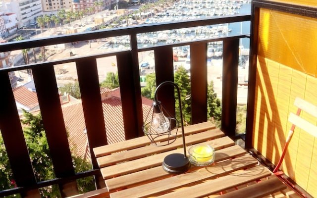 3 Bed Room Flat With Sea & Mountain View