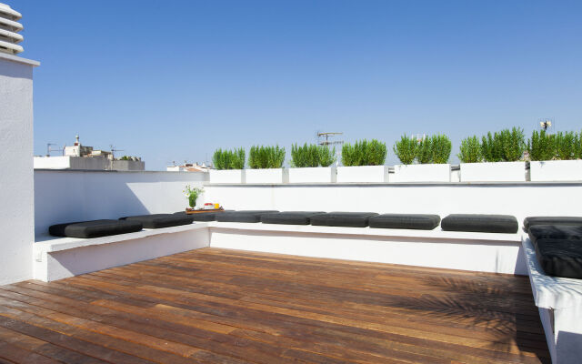Kare No Apartments by Sitges Group