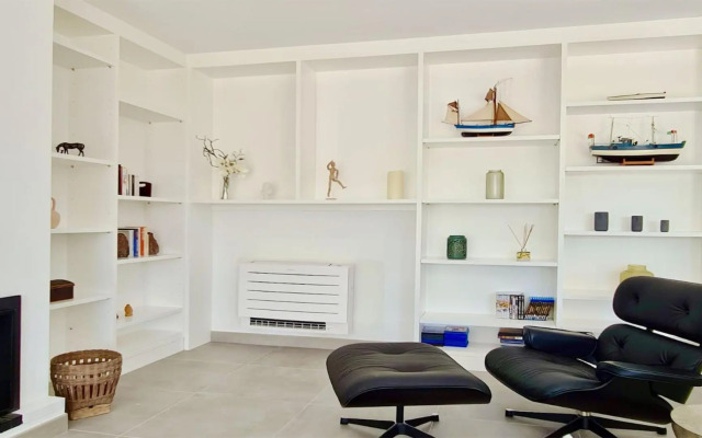 Vila Castro, Cleverdetails CD239