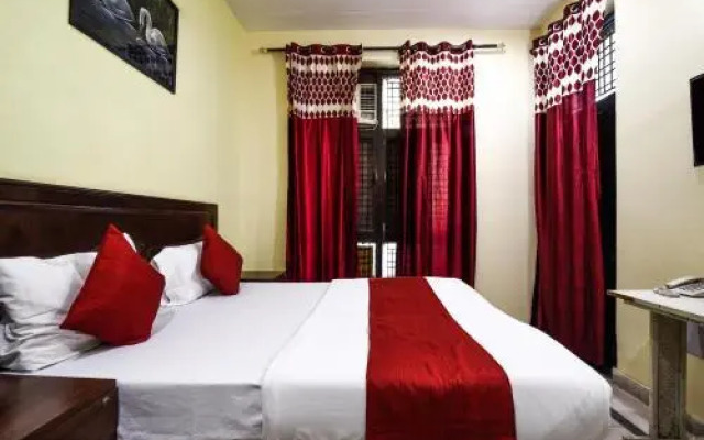 Primrose Residency by OYO Rooms