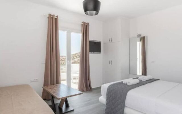 Oniropetra Apartaments