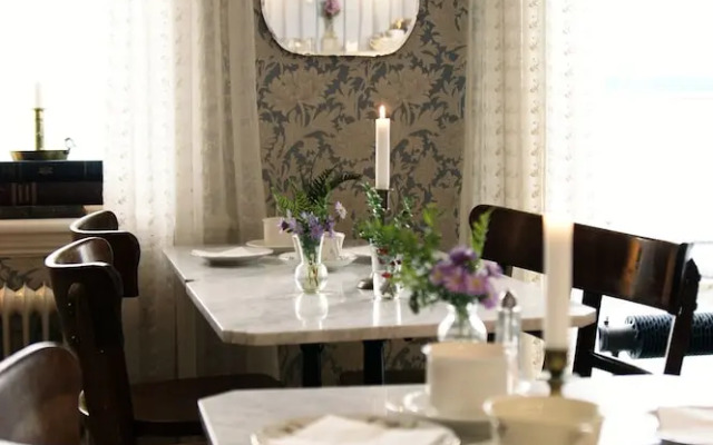 Okens Bed & Breakfast