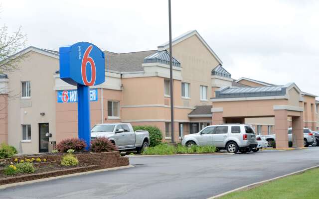 Motel 6 Anderson, IN - Indianapolis