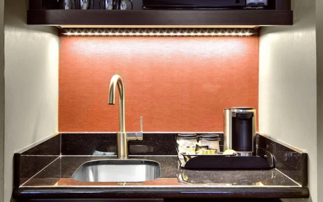 Le St. Germain Suite Hotel