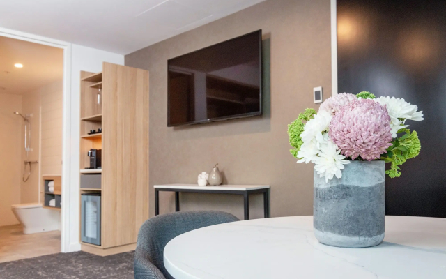 Crowne Plaza Adelaide by IHG