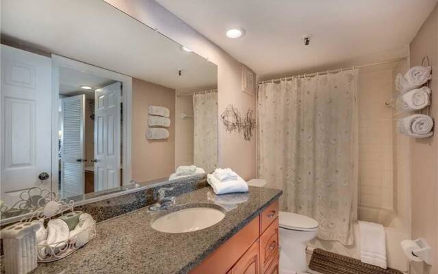 Las Brisas 504 - Three Bedroom Condo