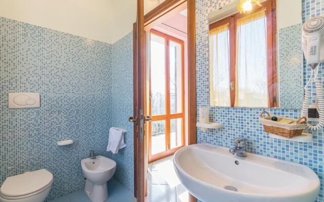 Beautiful Apartment in Pietraviva AR With 1 Bedrooms, Wifi and Outdoor Swimming Pool