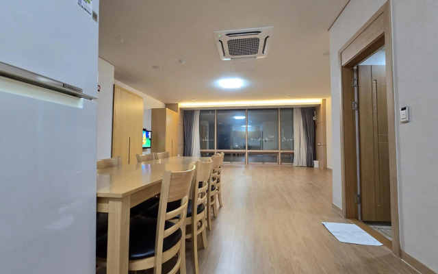 Narsha Hotel