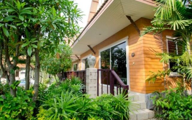 Baan Aroonwan Hua Hin