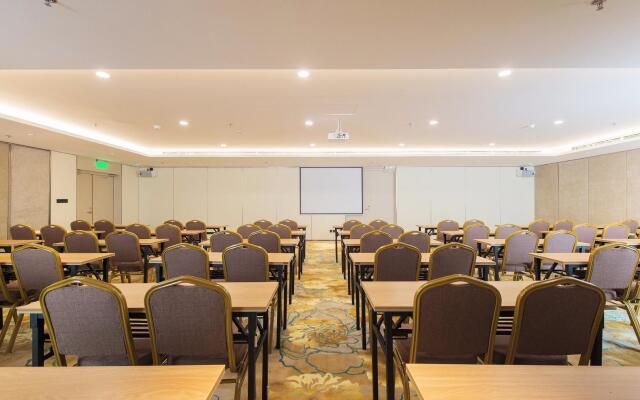 Ji Hotel Dalian Railway Station