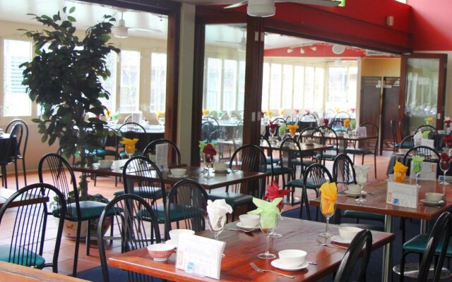 Lennox Beach Resort