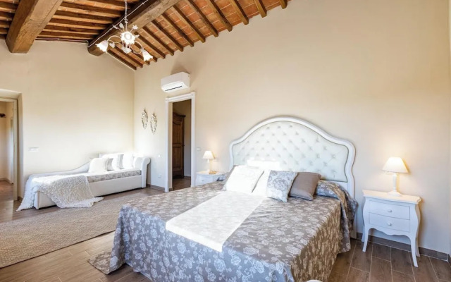 Peccioli Villa With Pool Ac And Privacy