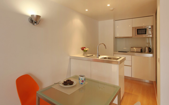 Marina Club Lagos Resort