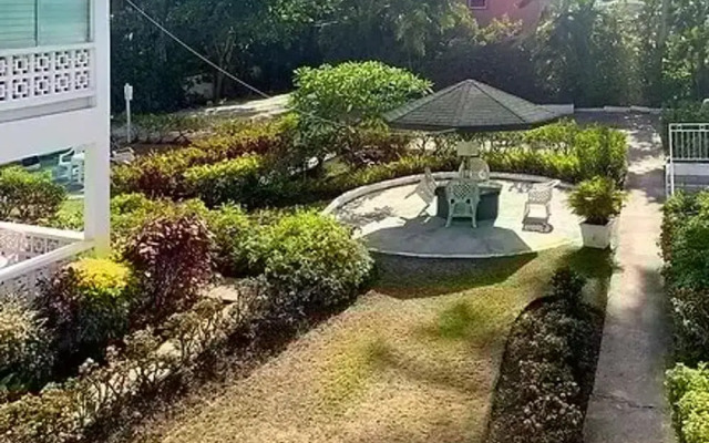 The Art Studio 12 Beachfront Apartment Barbados