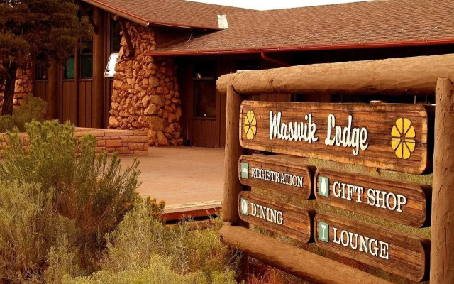 Maswik Lodge - Inside the Park