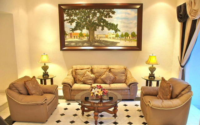 Hotel Plaza Colonial