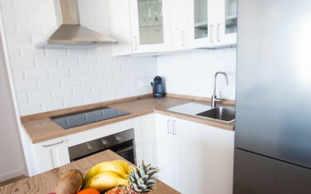 Endless Summer Apartment, Fresh Style and Sea Views
